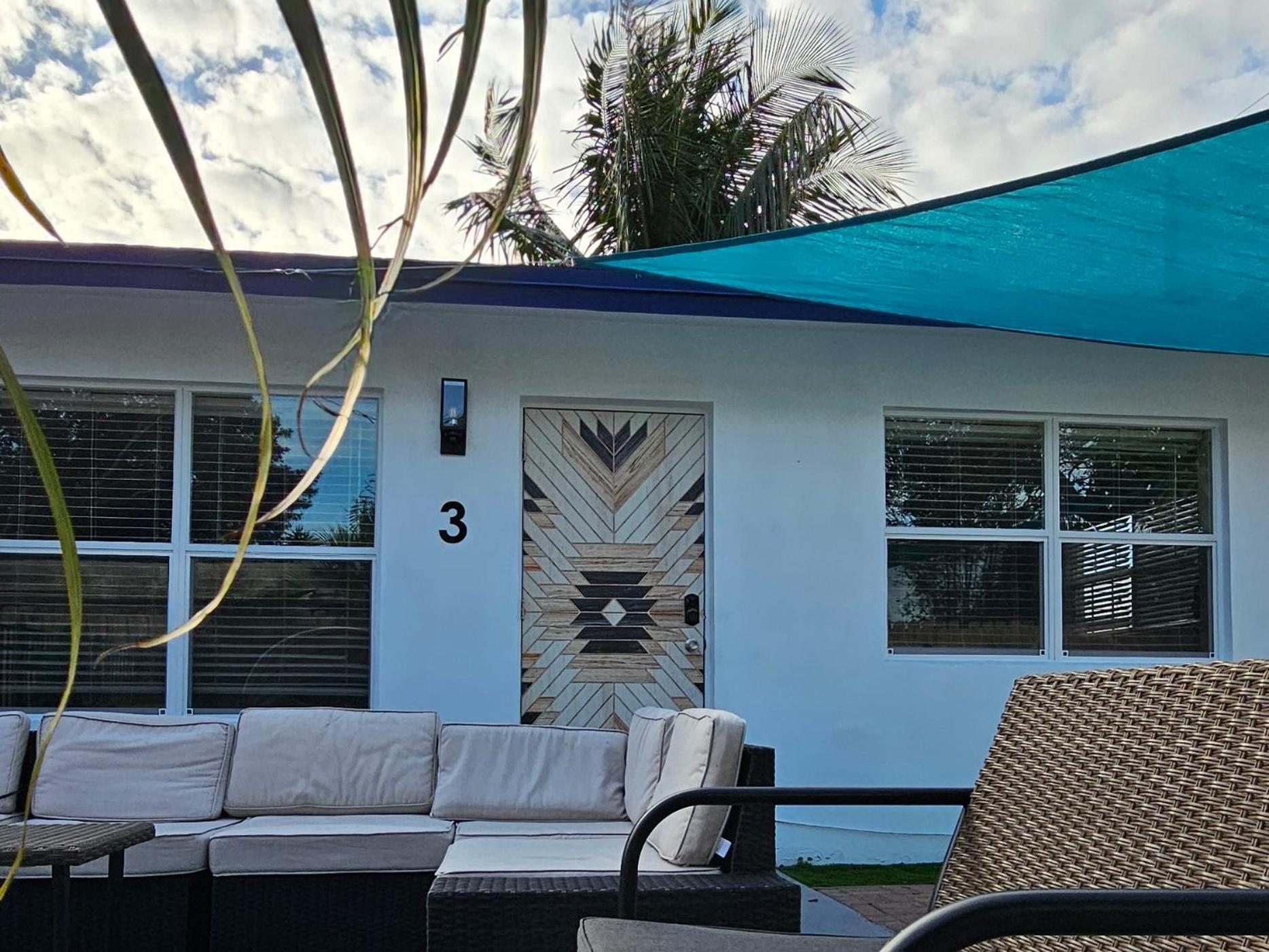 Equipped House W Pool & Patios, Near The Beaches, Prime Location- Ideal For Small Families, Coastal Haven Fort Lauderdale Esterno foto