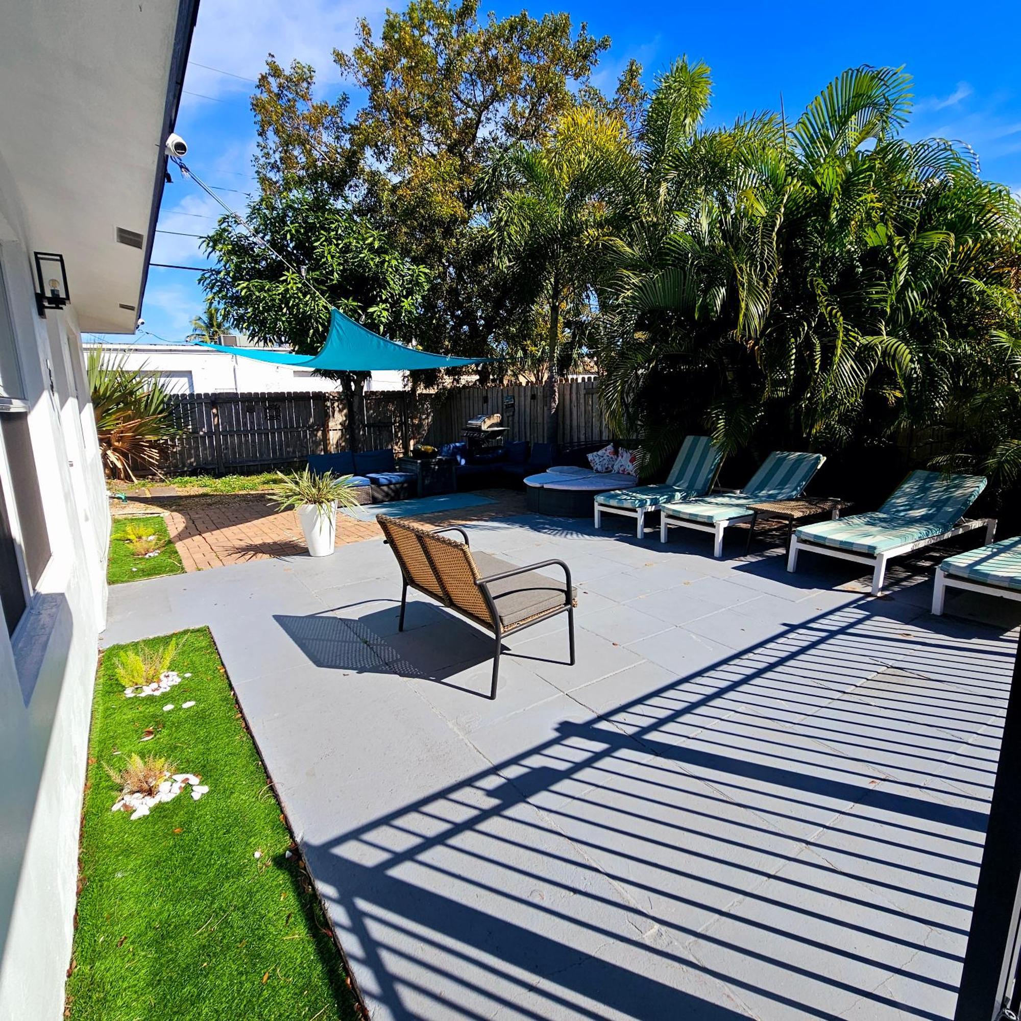 Equipped House W Pool & Patios, Near The Beaches, Prime Location- Ideal For Small Families, Coastal Haven Fort Lauderdale Esterno foto