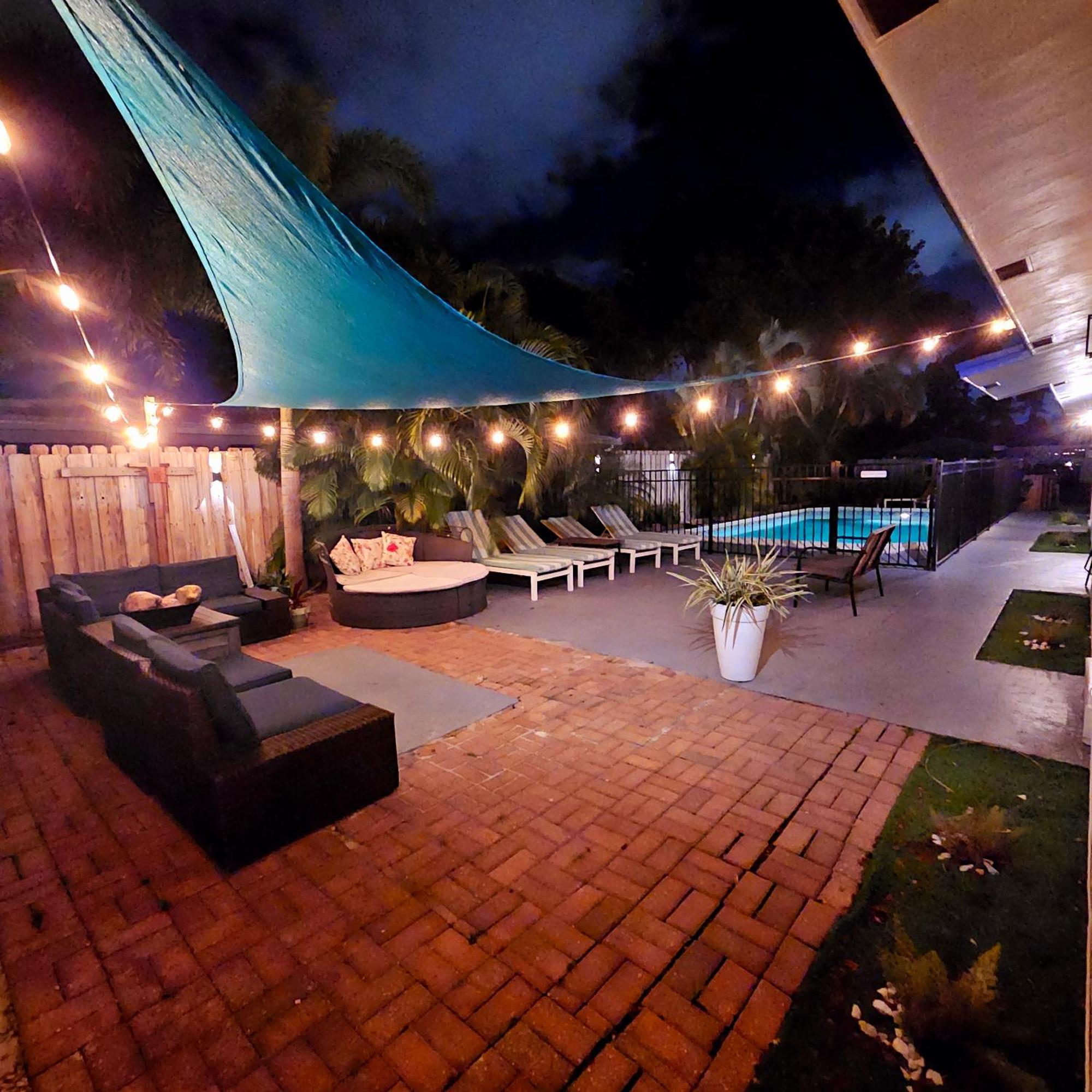 Equipped House W Pool & Patios, Near The Beaches, Prime Location- Ideal For Small Families, Coastal Haven Fort Lauderdale Esterno foto