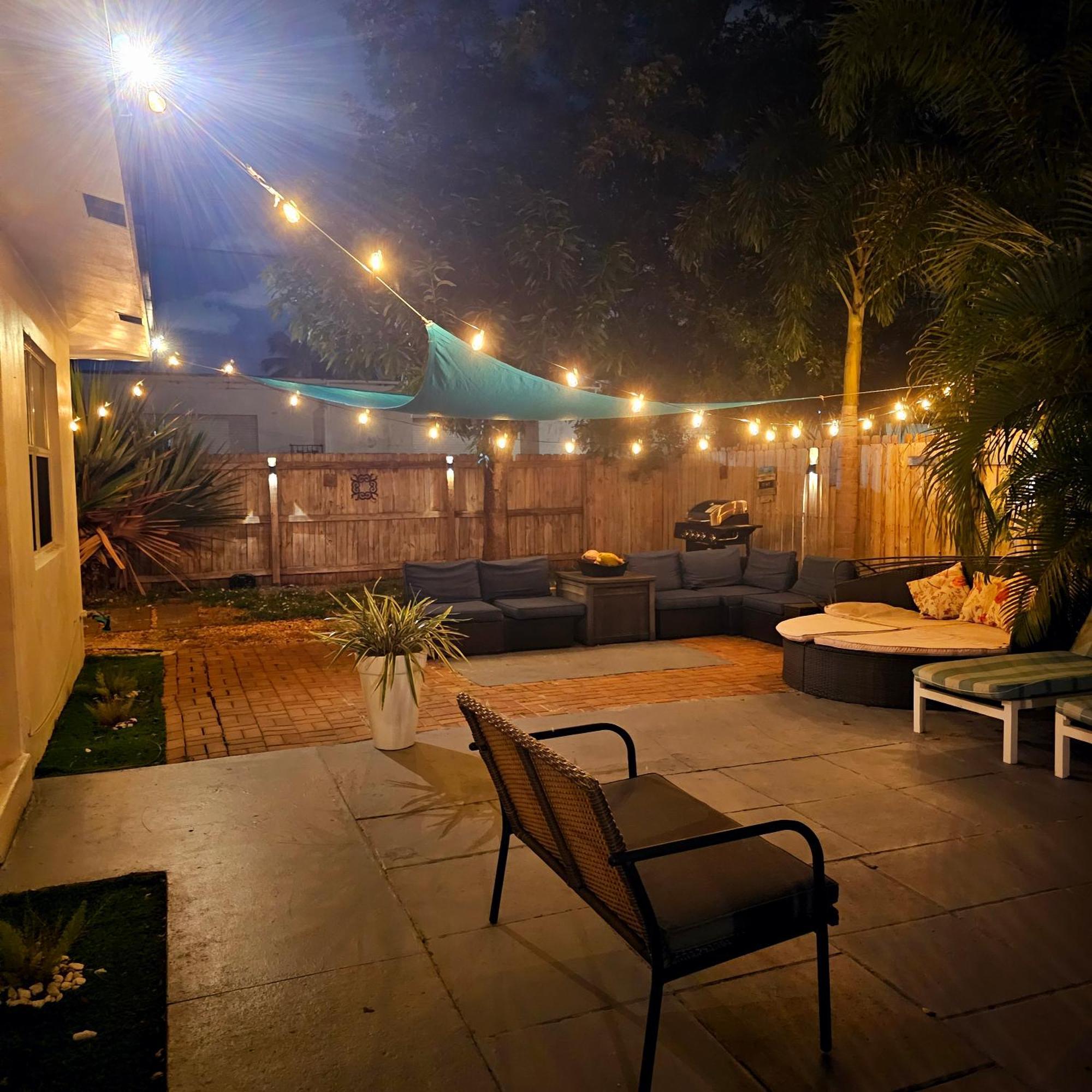 Equipped House W Pool & Patios, Near The Beaches, Prime Location- Ideal For Small Families, Coastal Haven Fort Lauderdale Esterno foto