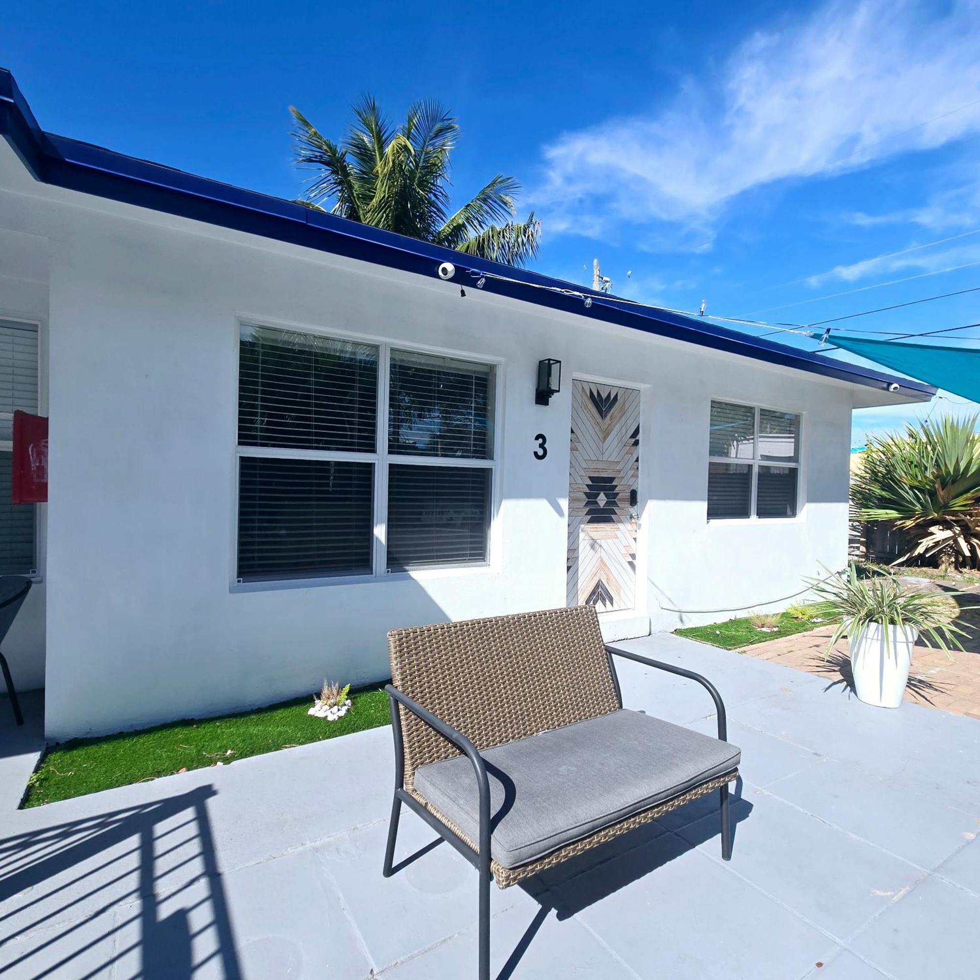 Equipped House W Pool & Patios, Near The Beaches, Prime Location- Ideal For Small Families, Coastal Haven Fort Lauderdale Esterno foto